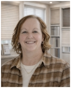 Kim Eggleston installs shades and blinds in the Upper Peninsula and Northern Wisconsin